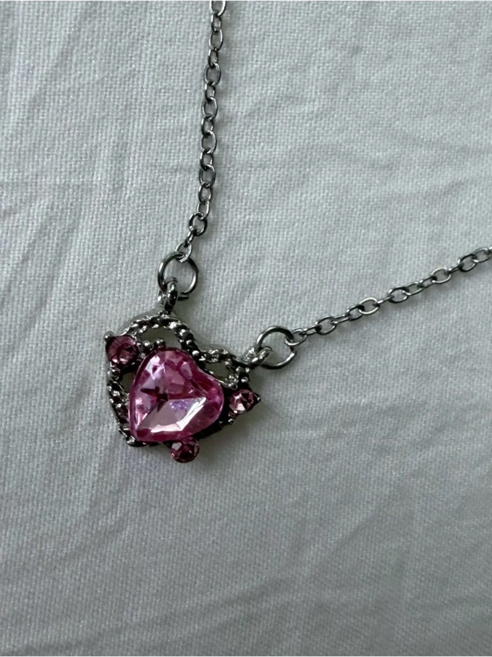 Brand New Y2K Magic Fairytale Silver Diamond Pink Heart Charm Pendant Necklace